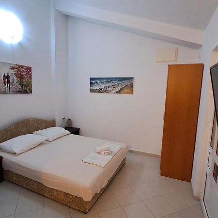 Apartments Sofia Sutomore Exterior photo